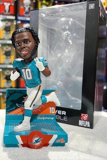 Tyreek Hill Miami Dolphins Bobblehead Forever Collectibles product image 1