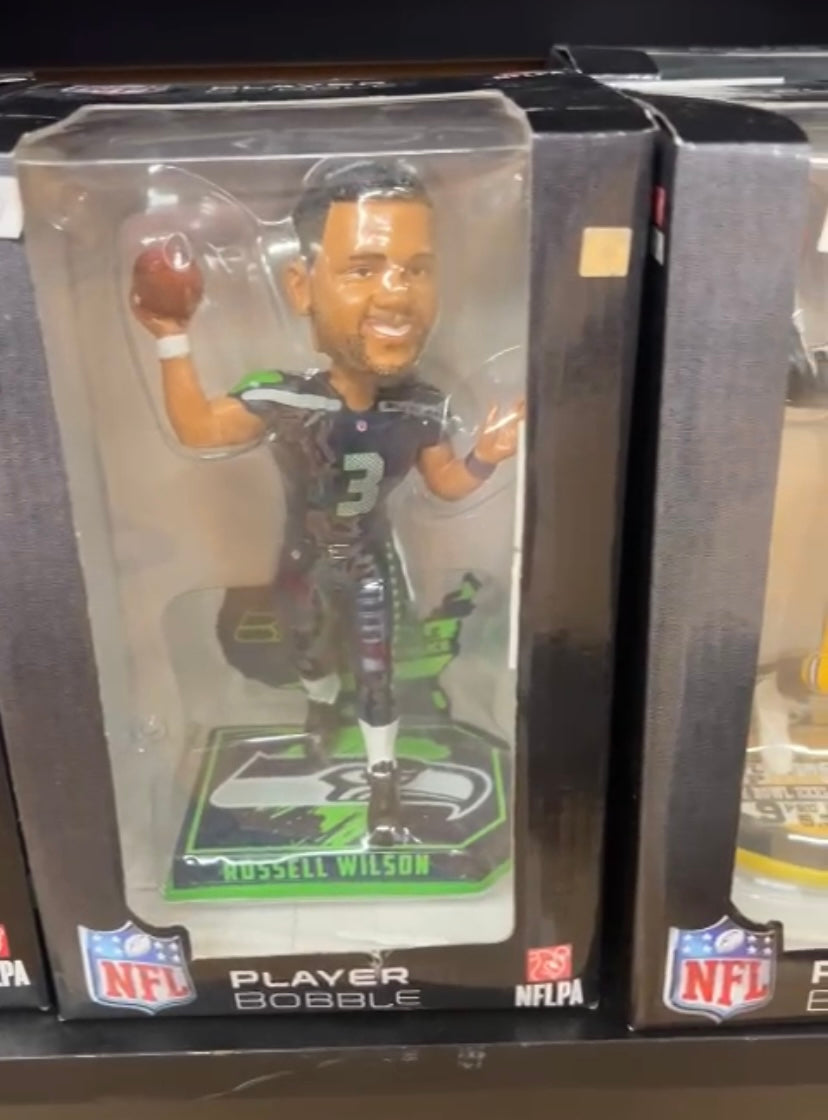 Russell Wilson Seattle Seahawks Bobblehead Forever product image 2