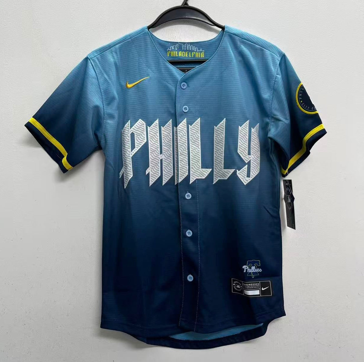 Kyle Schwarber YOUTH KIDS Philadelphia Phillies Official product image 2