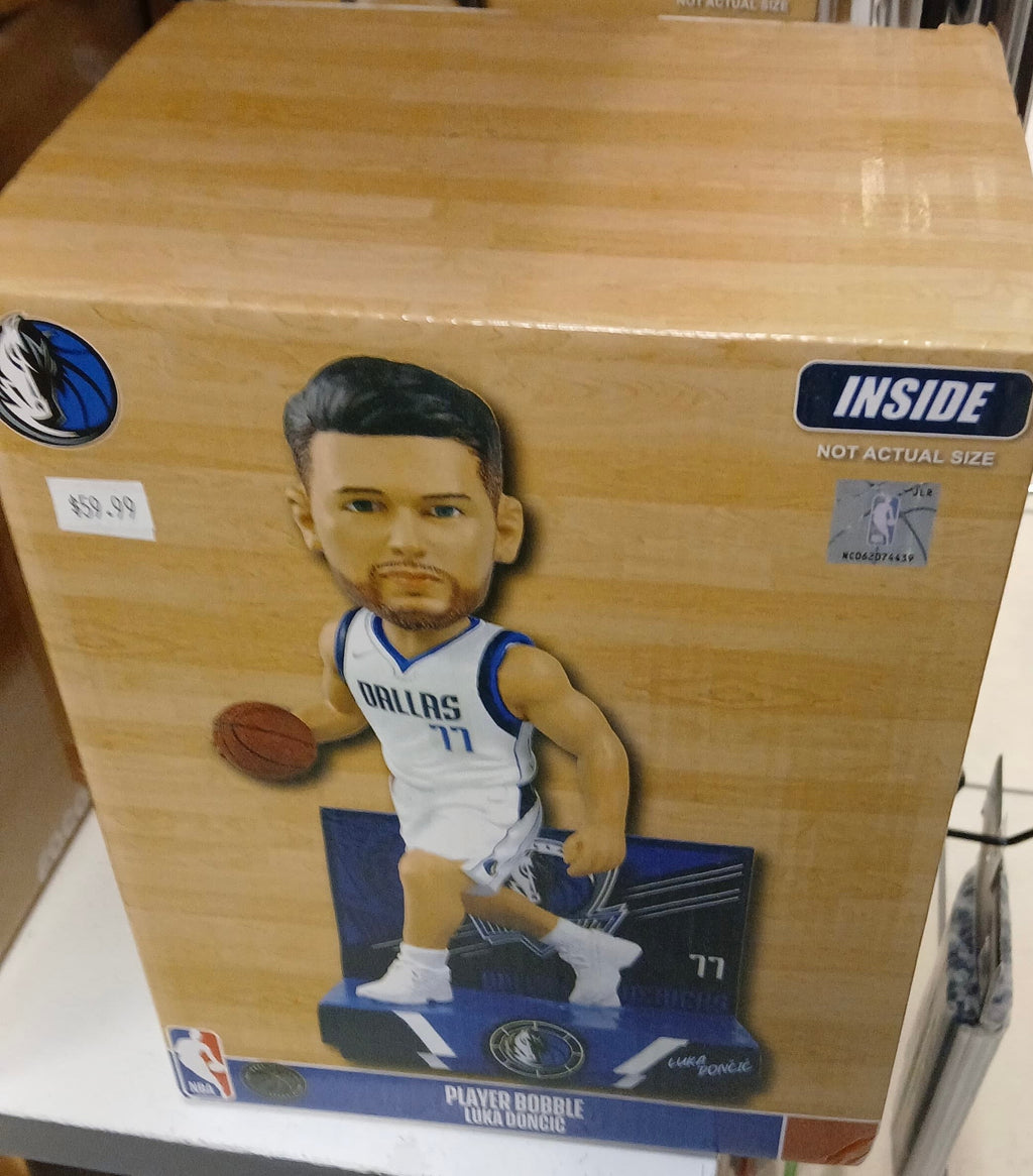 Luca Doncic Dallas Mavericks Bobblehead Forever Collectibles product image 2