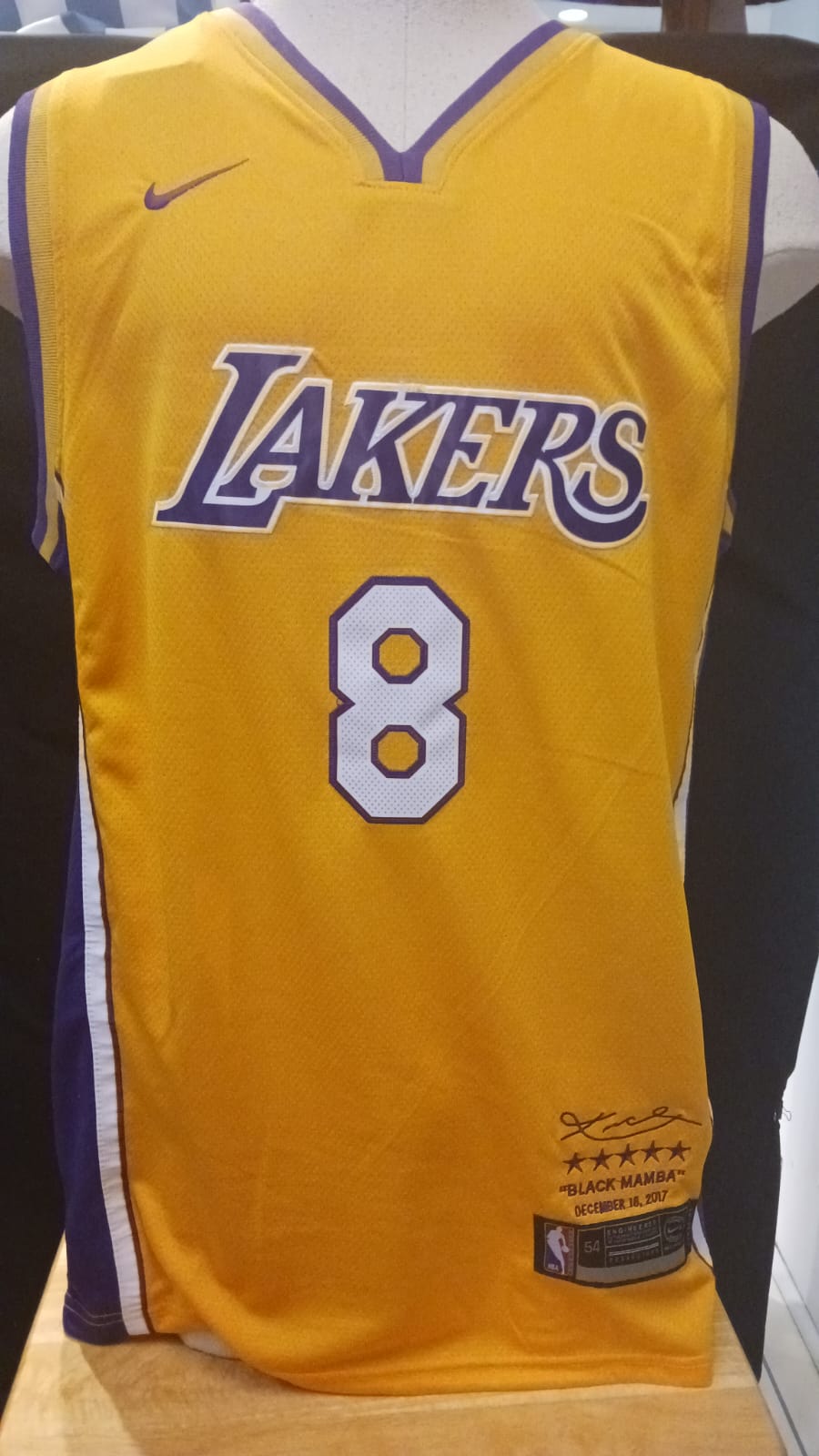 Kobe Bryant Los Angeles Lakers Jersey #8 Yellow Nike product image 2