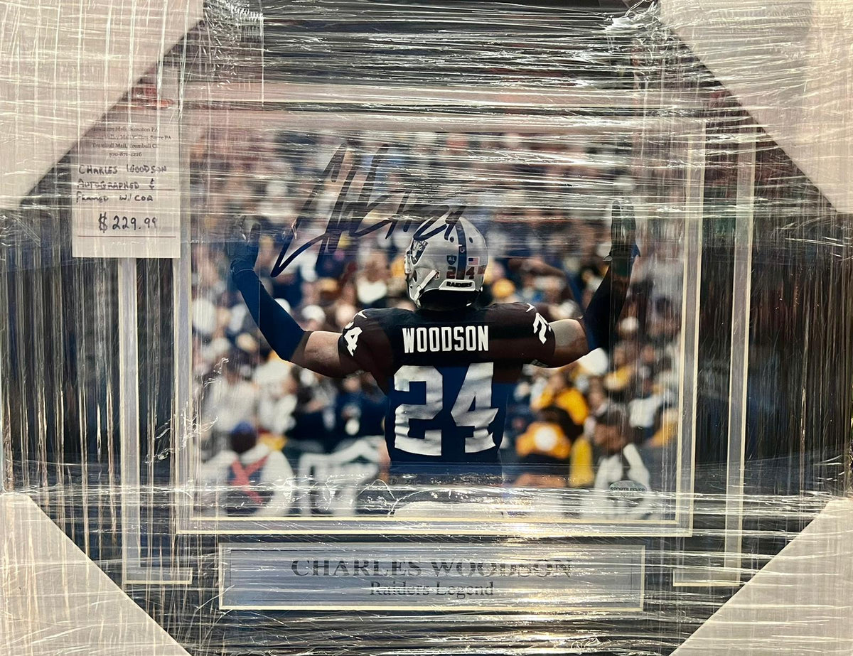 Charles Woodson Raiders Autographed 8x10 photo framed with product image 2