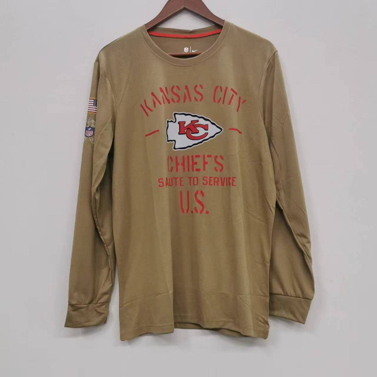 Kansas City Chiefs Salute to Service long sleeve shirt product image 1