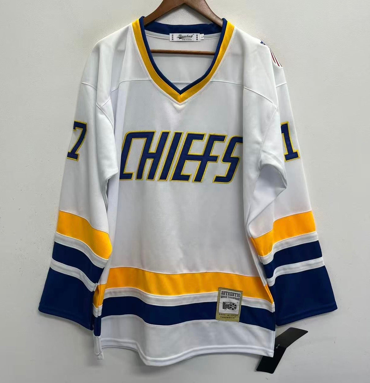 Steve Hanson #17 Charlestown Chiefs Slapshot 1977 Movie product image 2