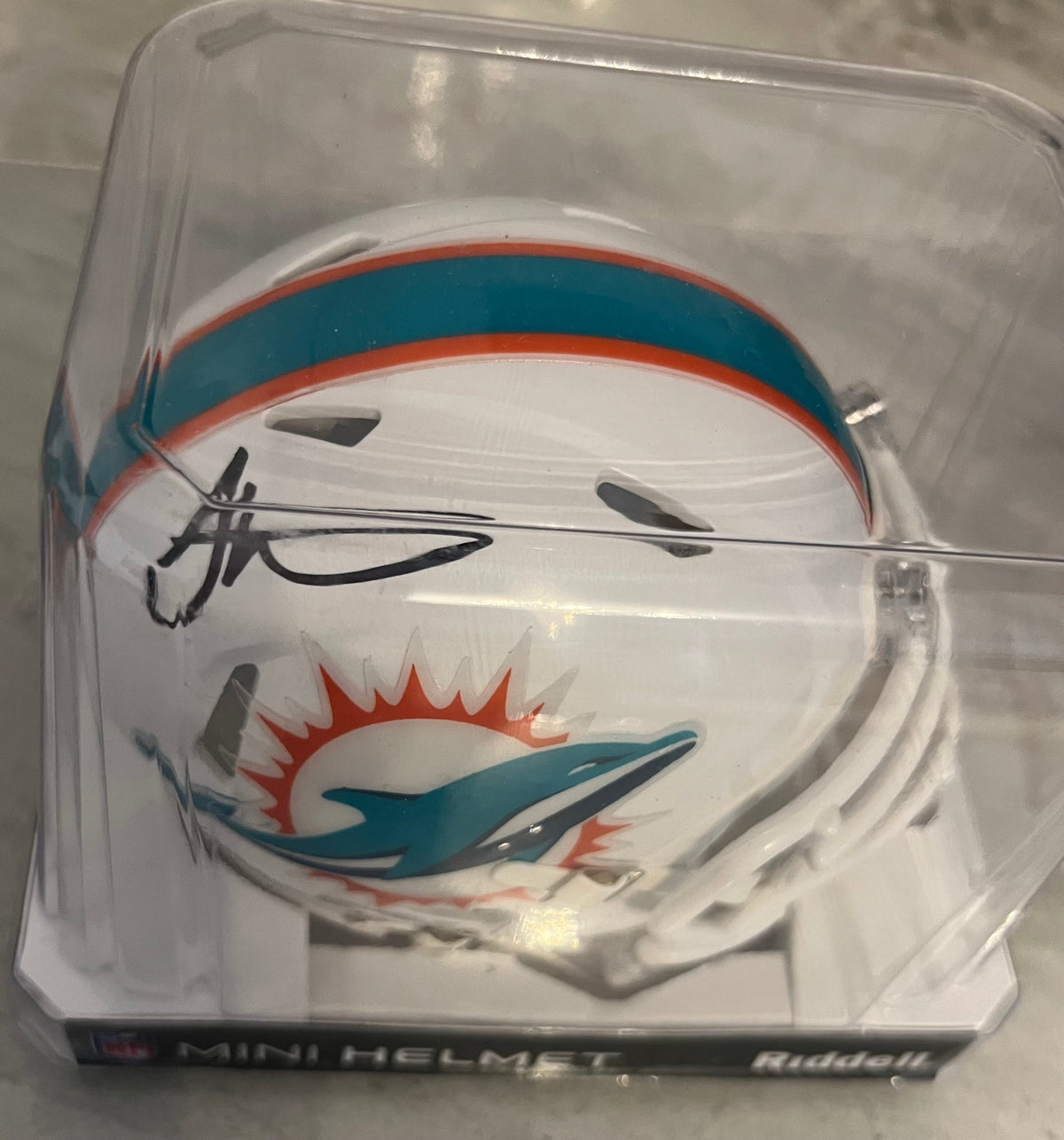 Tyreek Hill Autographed Miami Dolphins Mini Helmet with COA product image 3