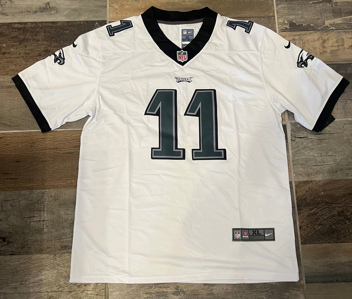 A.J. Brown autographed Philadelphia Eagles jersey COA & product image 4